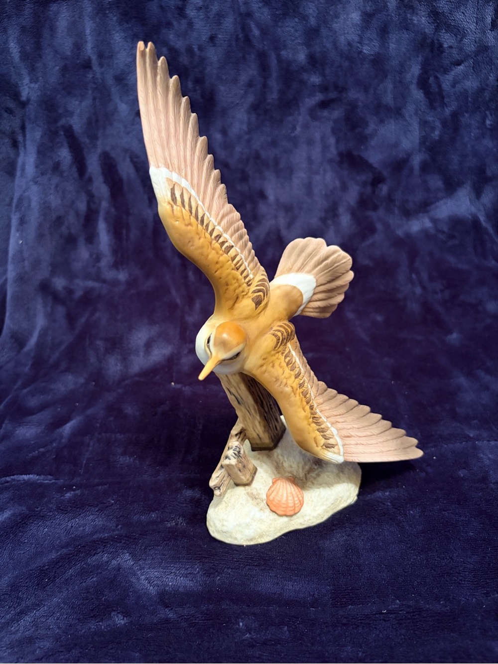 Homco Ceramic Shorebird Figurine in Tan, Cream and White